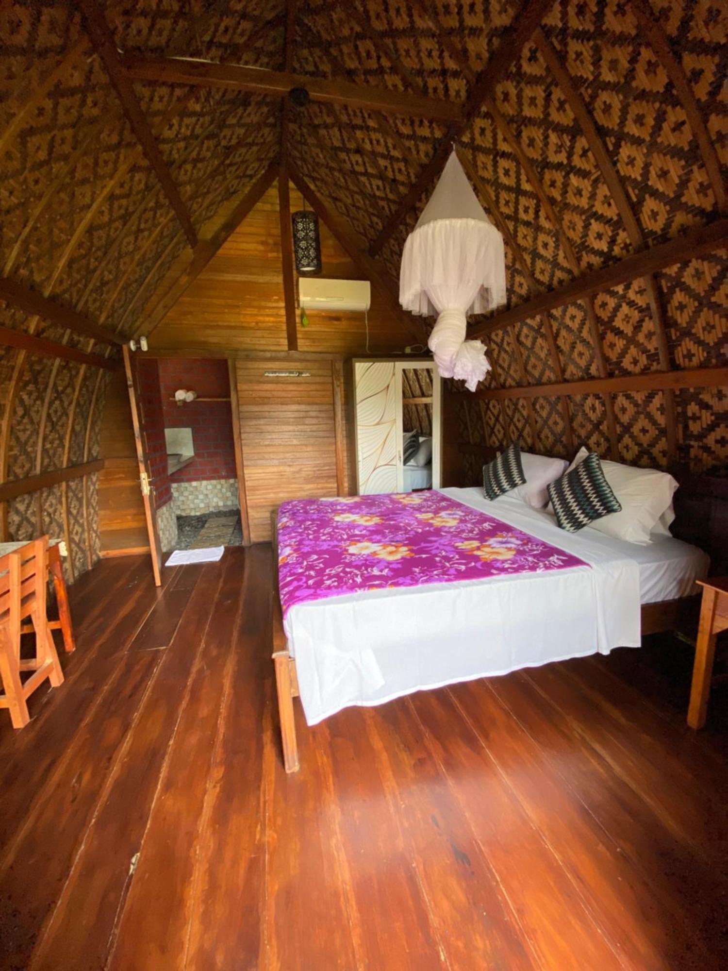 Villa Lumbung Ayu Sari & Spa كارانغاسِم المظهر الخارجي الصورة