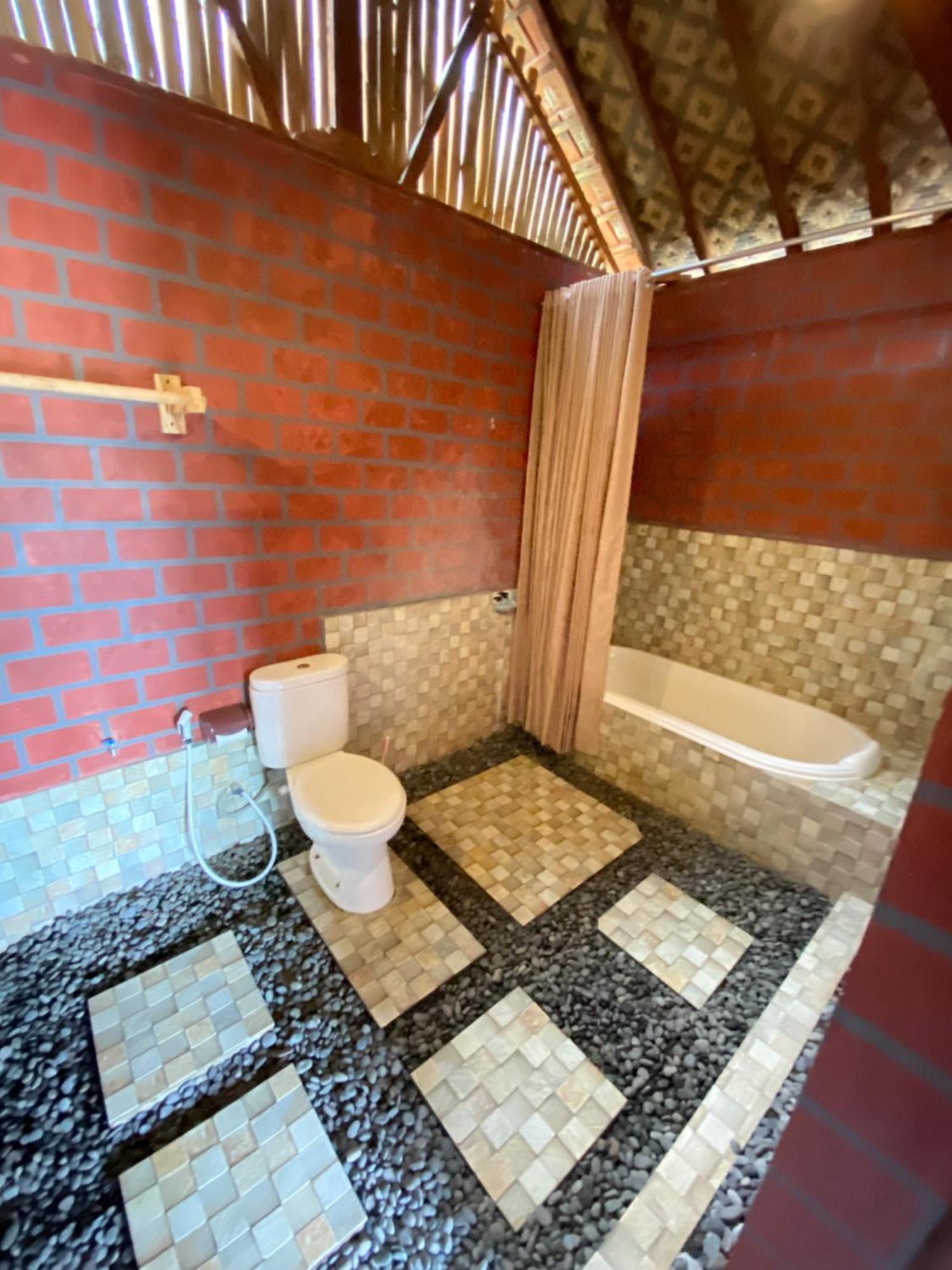 Villa Lumbung Ayu Sari & Spa كارانغاسِم المظهر الخارجي الصورة