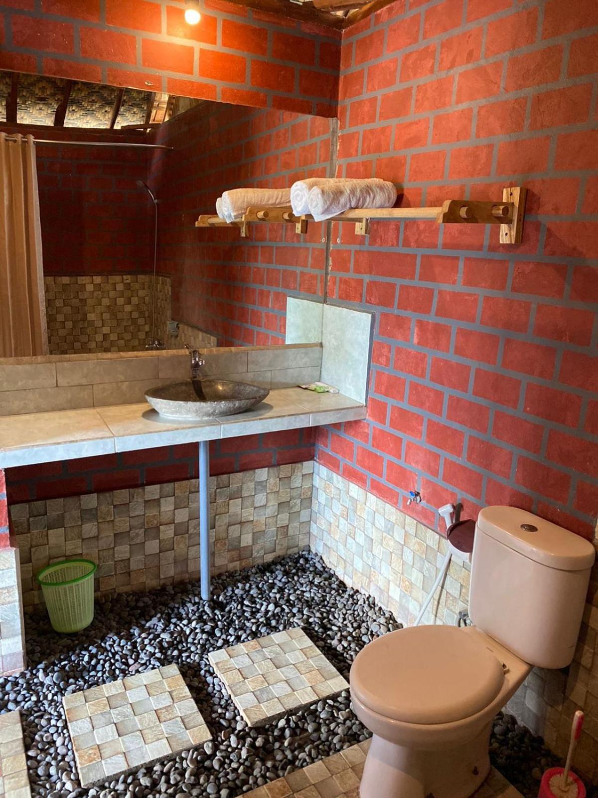 Villa Lumbung Ayu Sari & Spa كارانغاسِم المظهر الخارجي الصورة